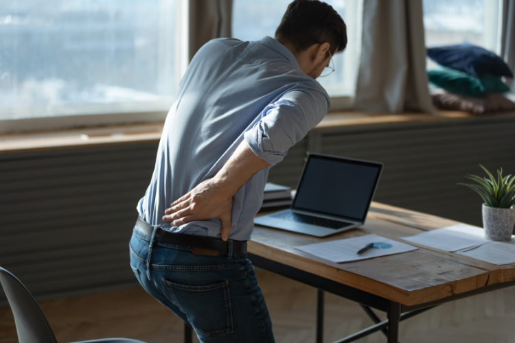choosing the right spine injury lawyer