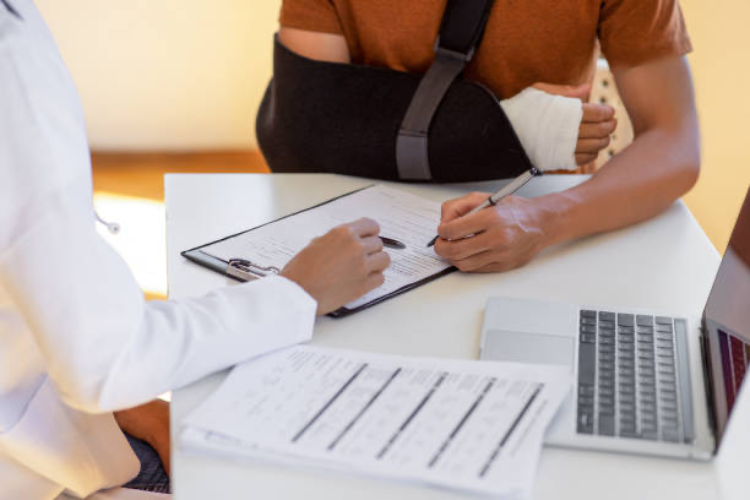 personal injury lawyer